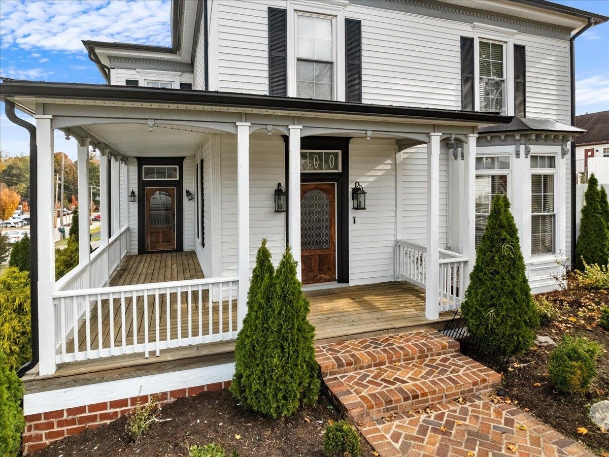 100 S Franklin St Street, Christiansburg, VA 24073