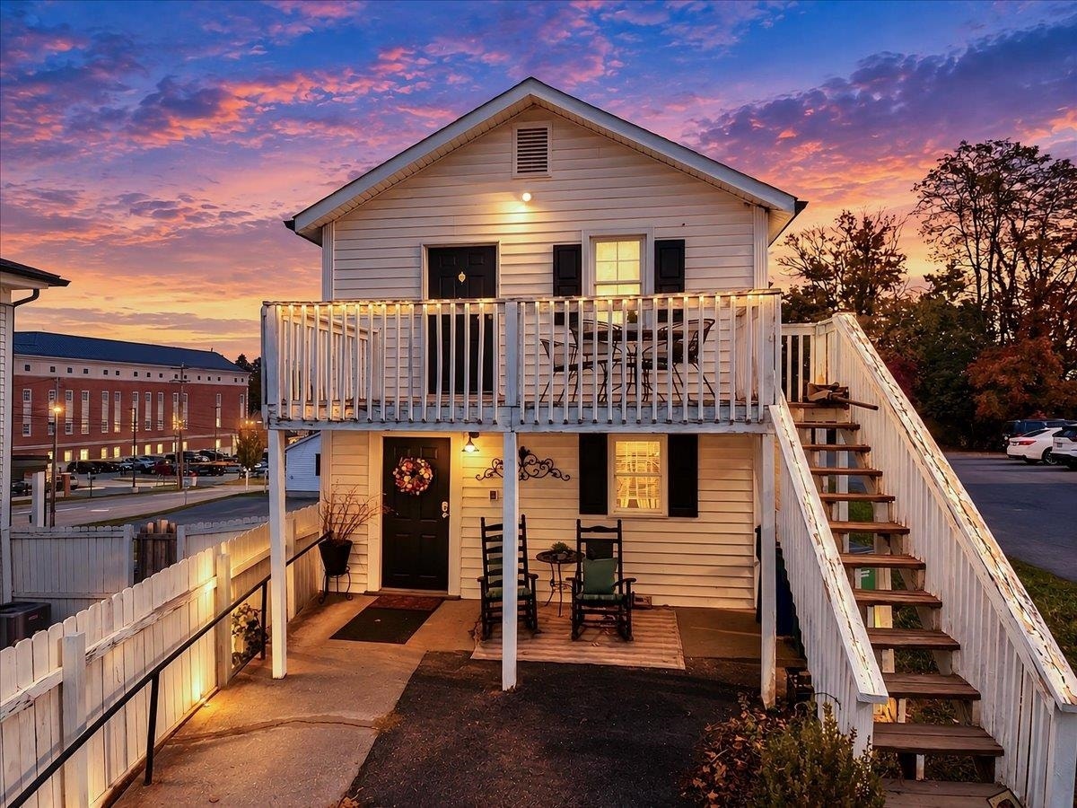 100 & 102 S Franklin Street, Christiansburg, VA 24073