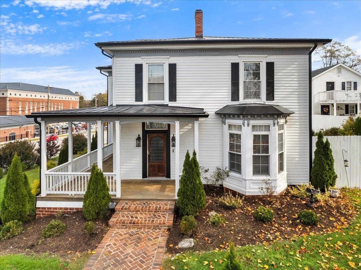 100 & 102 S Franklin Street, Christiansburg, VA 24073