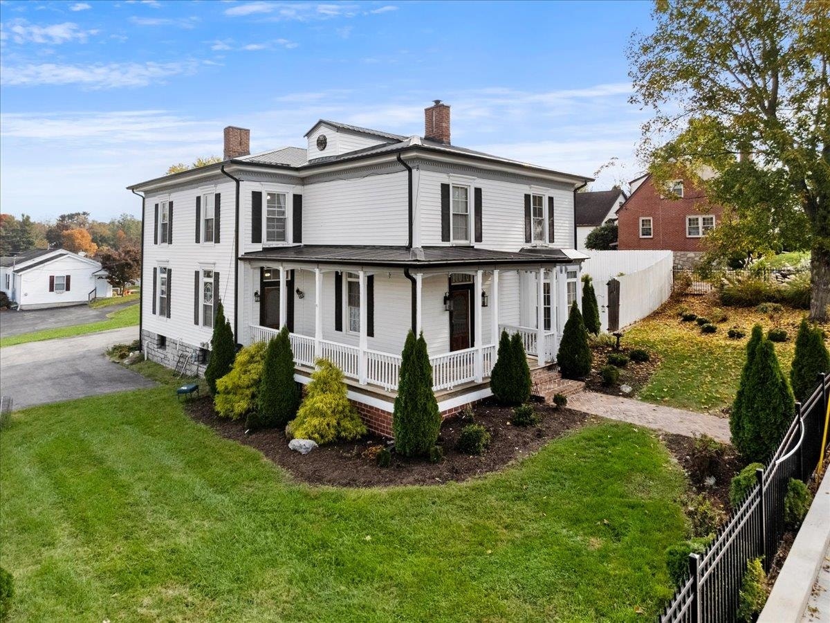 100 & 102 S Franklin Street, Christiansburg, VA 24073