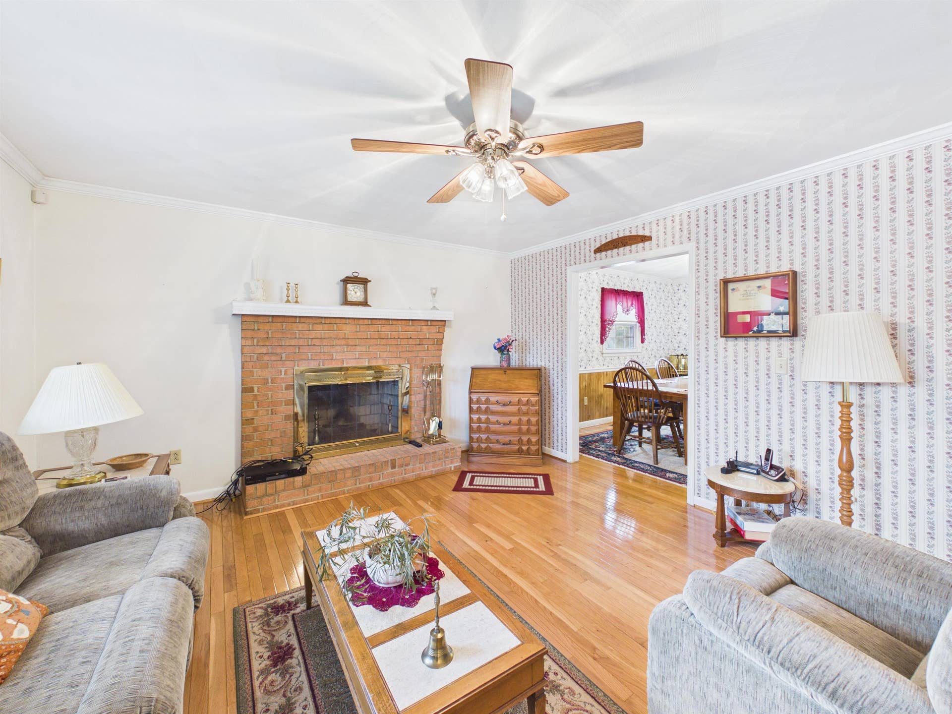 5725 Graysontown Road, Radford, VA 24141