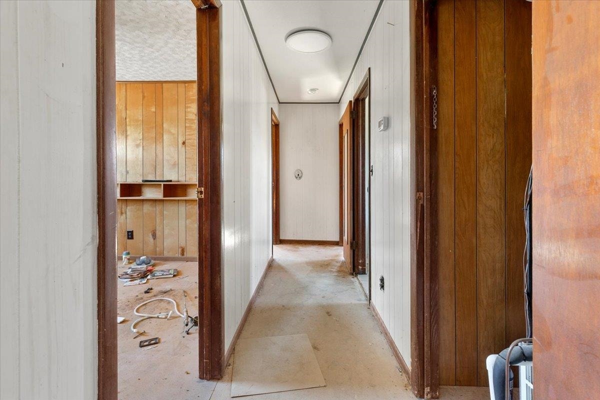 101 WARNER Street, Narrows, VA 24124