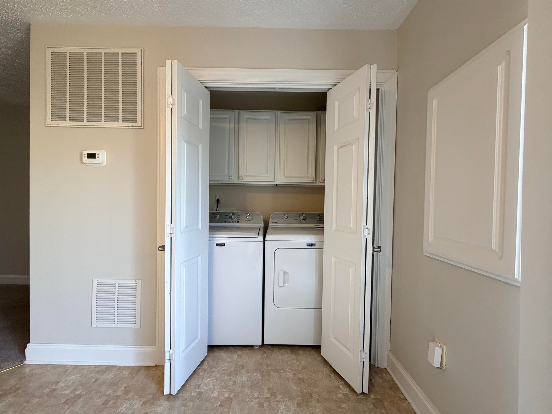 300 WILLOW OAK Drive, Christiansburg, VA 24073