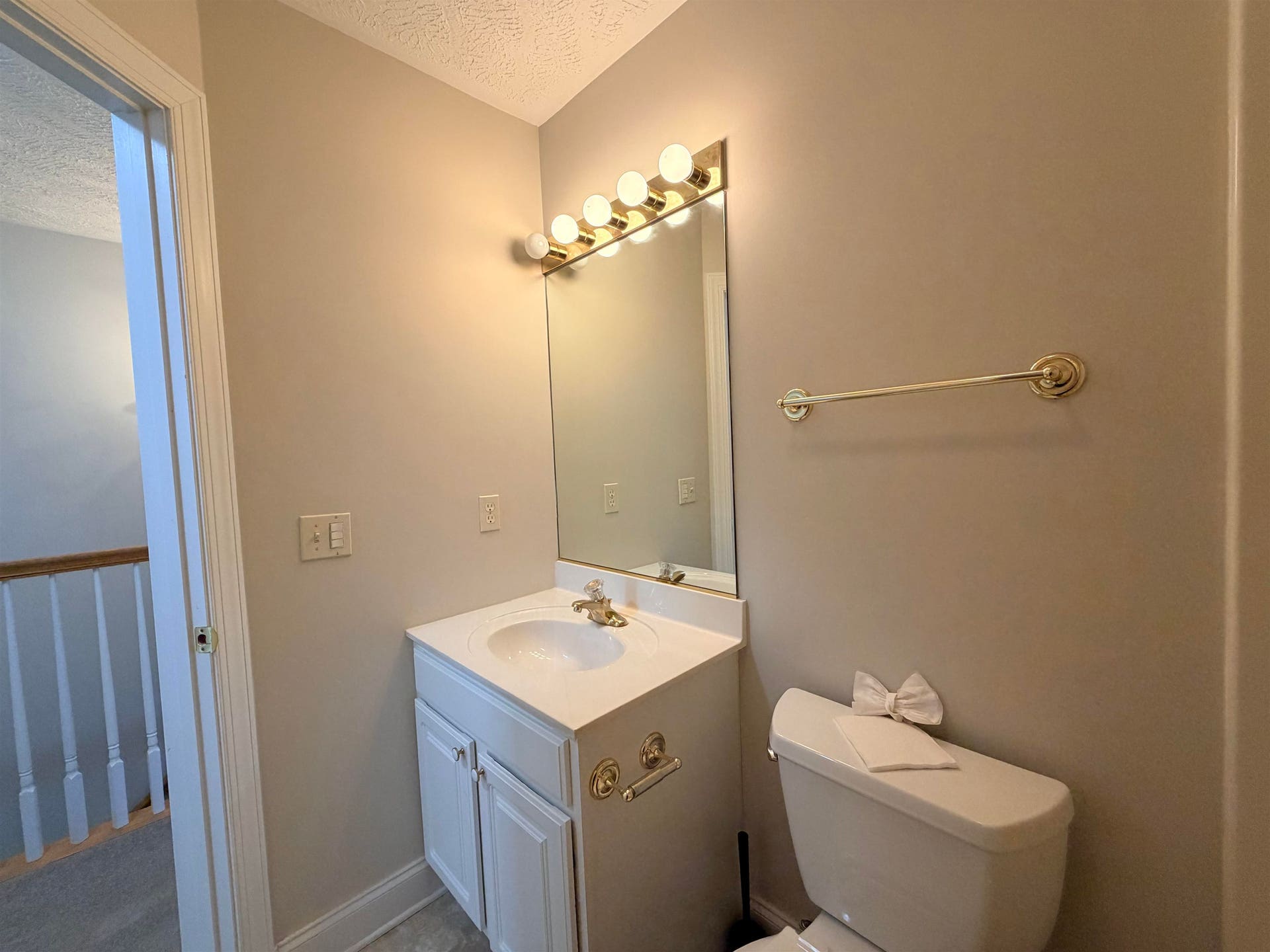 300 WILLOW OAK Drive, Christiansburg, VA 24073