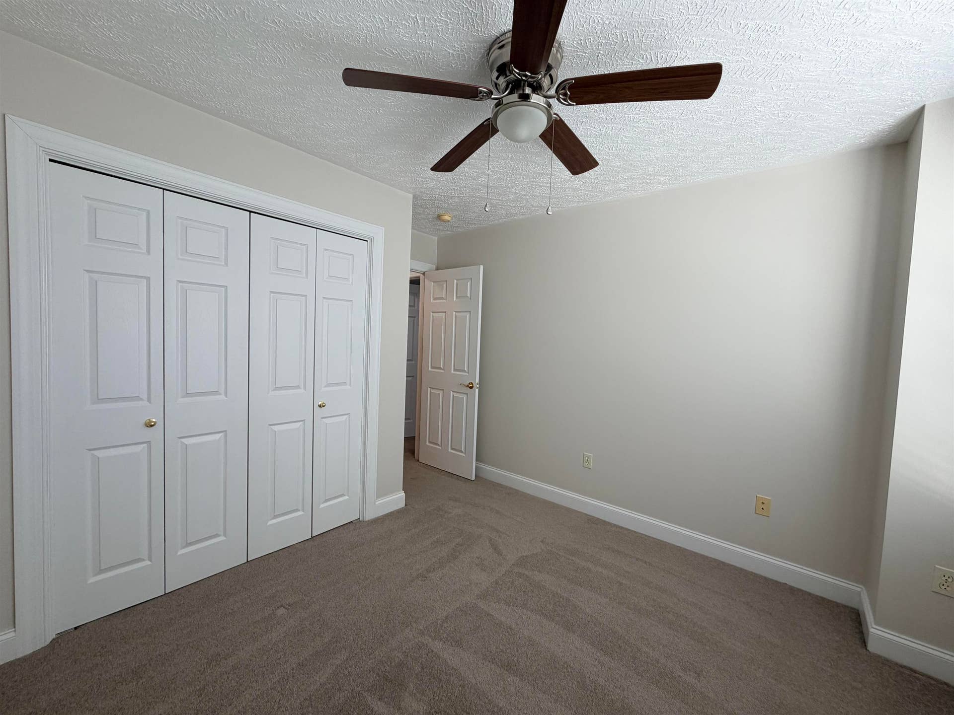 300 WILLOW OAK Drive, Christiansburg, VA 24073