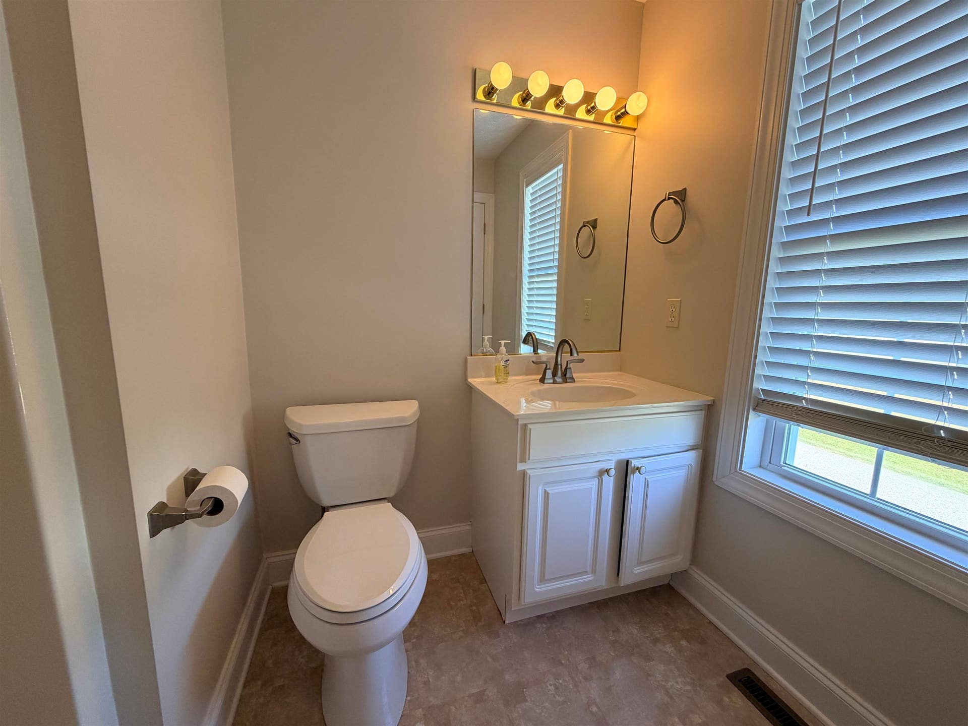 300 WILLOW OAK Drive, Christiansburg, VA 24073