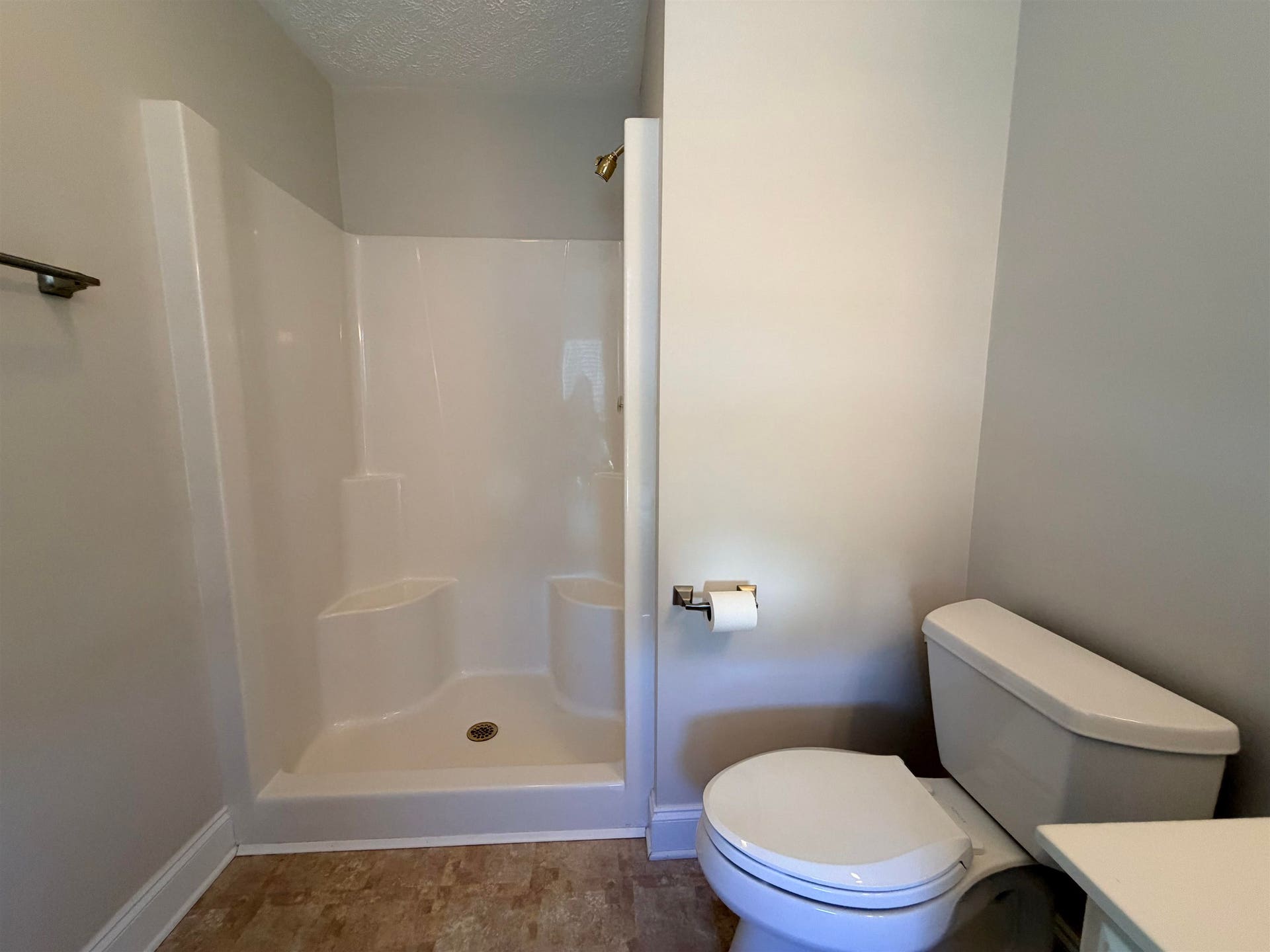 300 WILLOW OAK Drive, Christiansburg, VA 24073