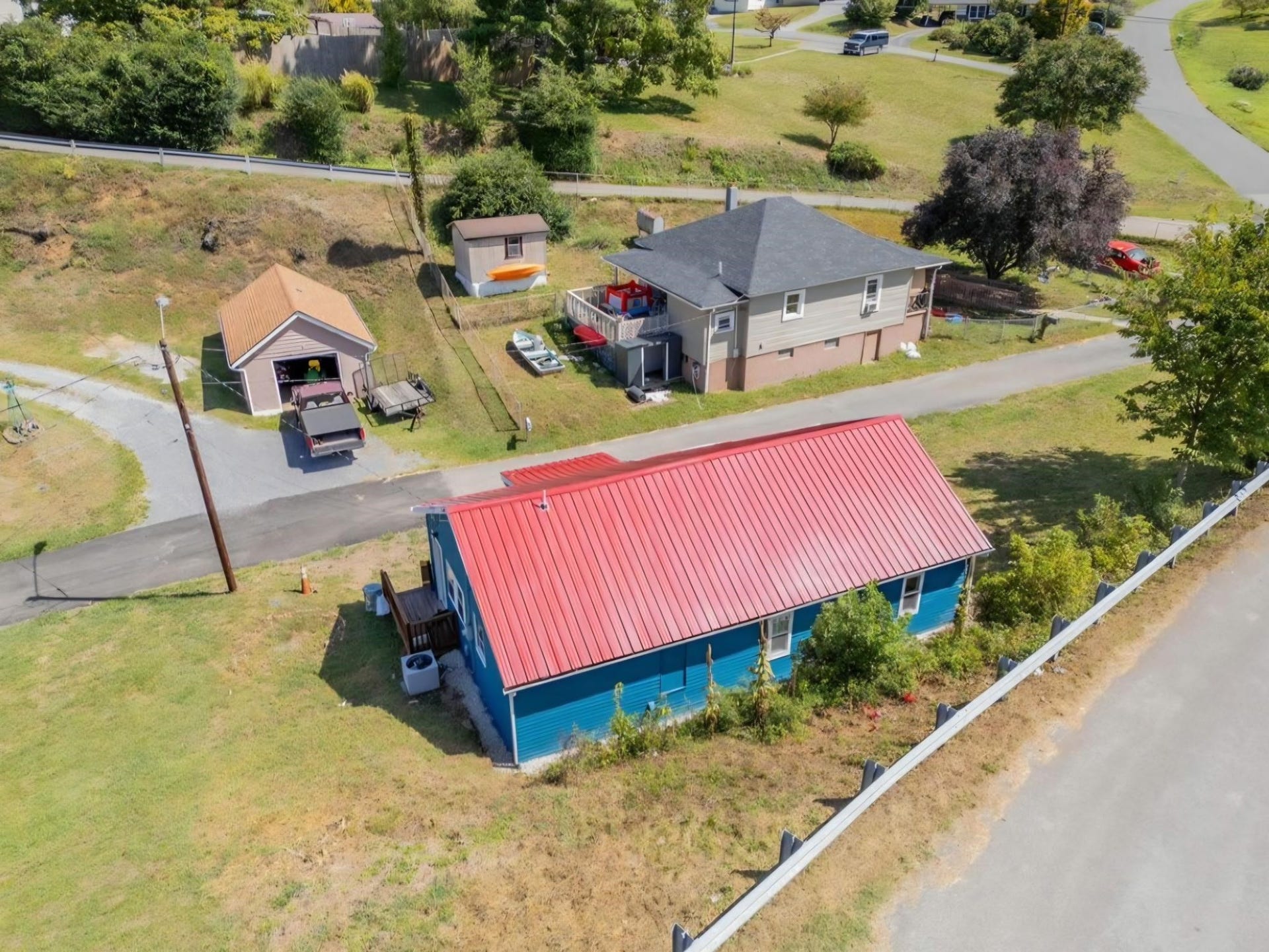 108 George Street, Narrows, VA 24124