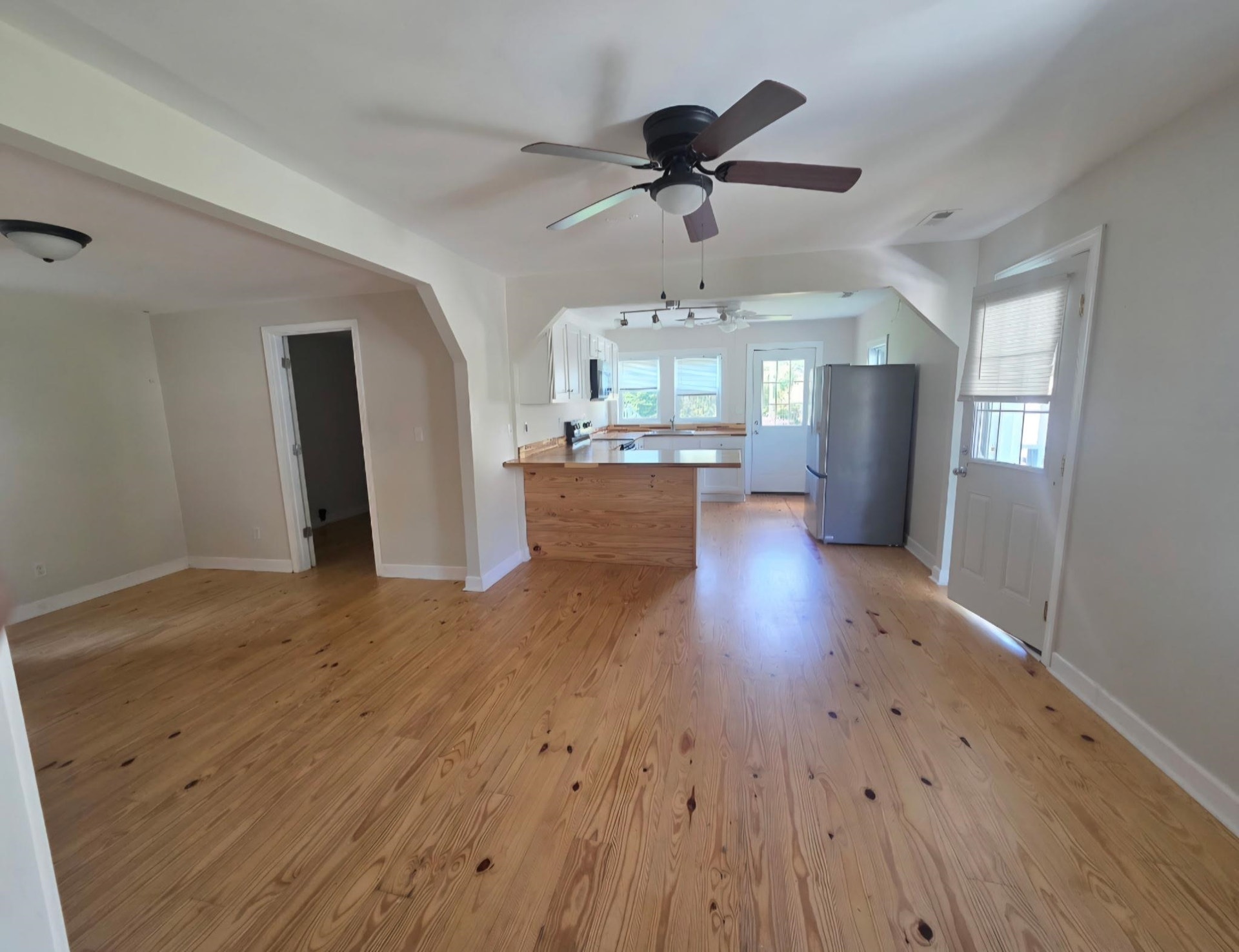 108 George Street, Narrows, VA 24124