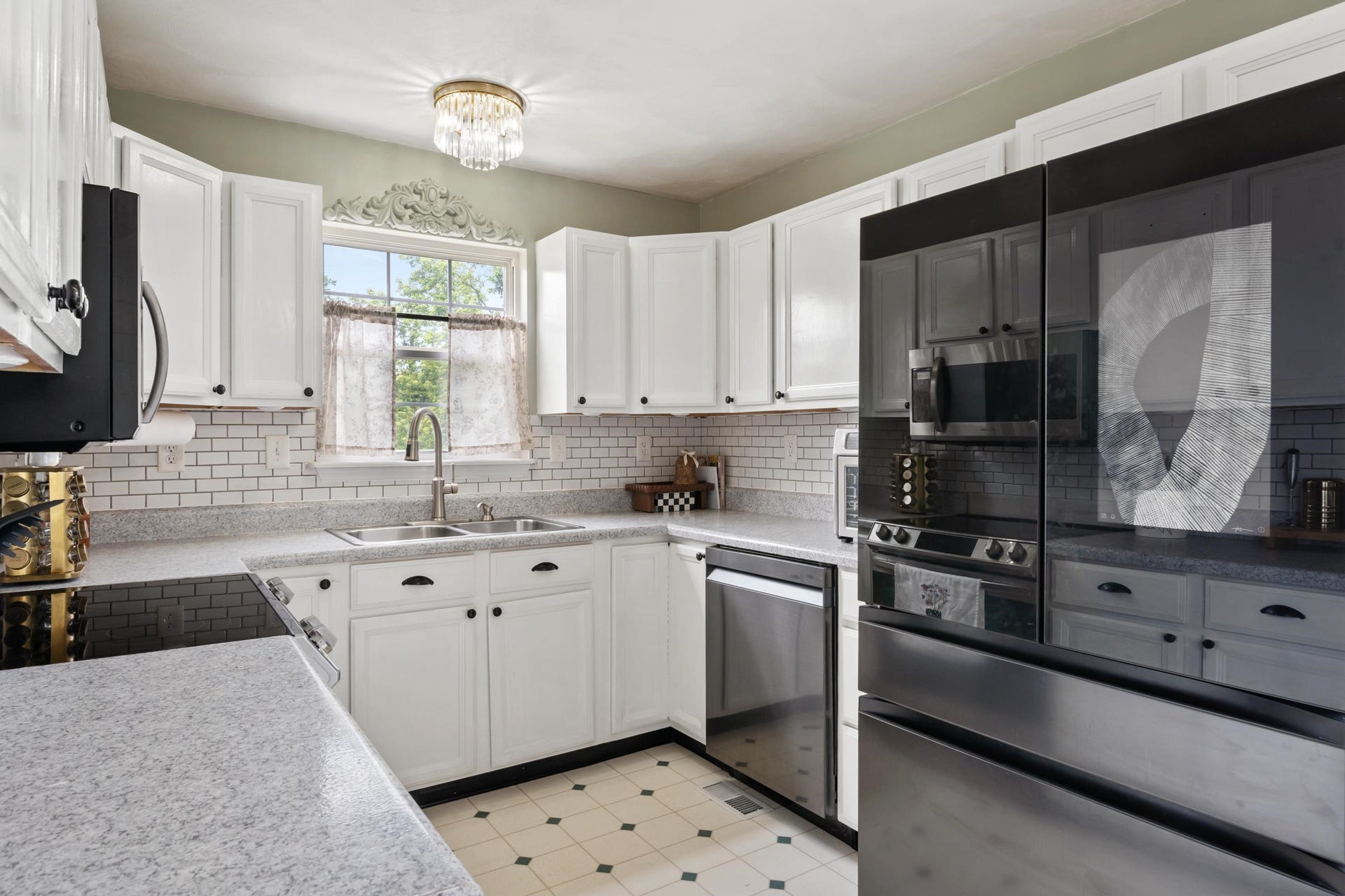 1020 GOBBLERS Spur, Christiansburg, VA 24073
