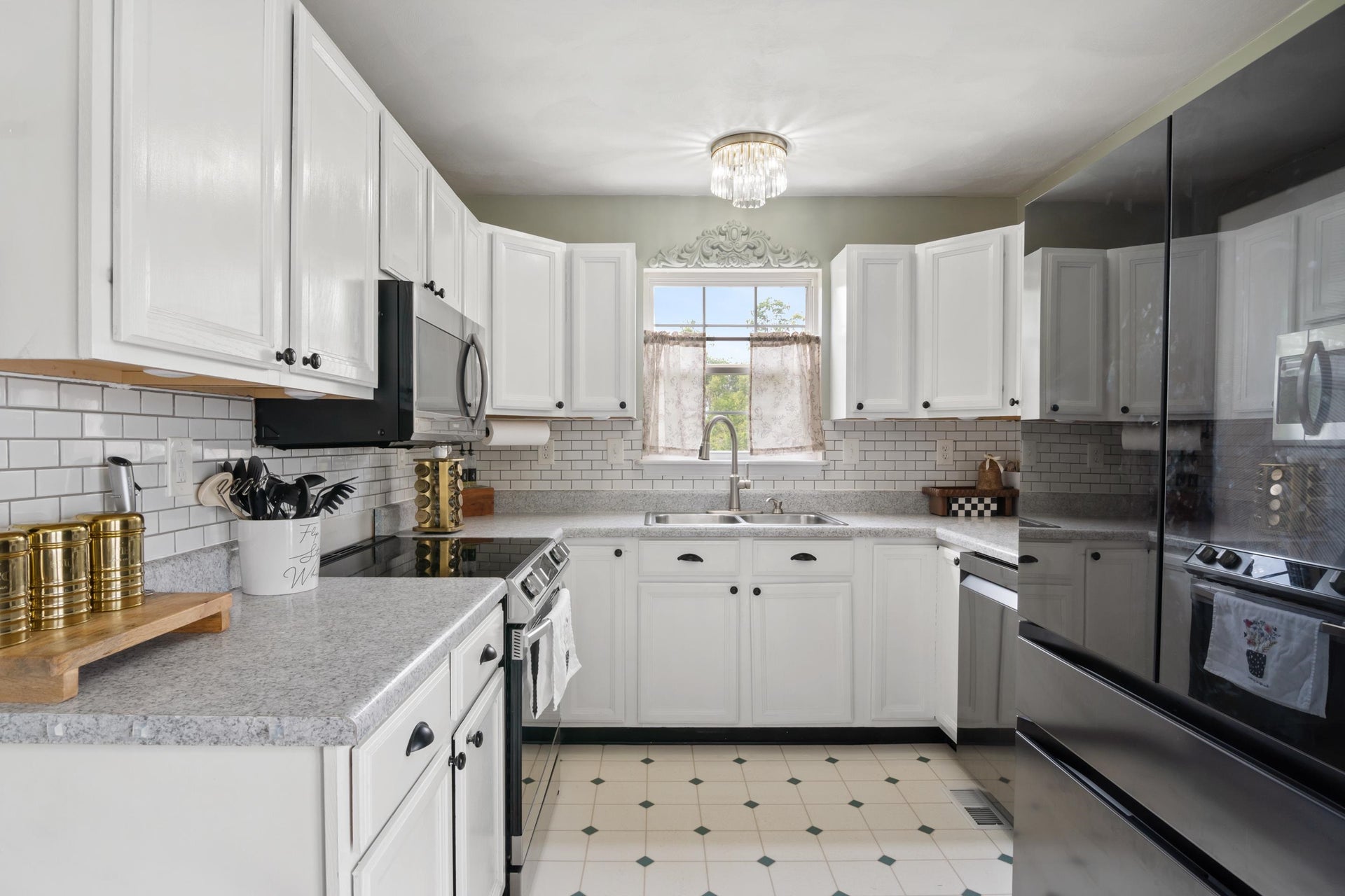 1020 GOBBLERS Spur, Christiansburg, VA 24073