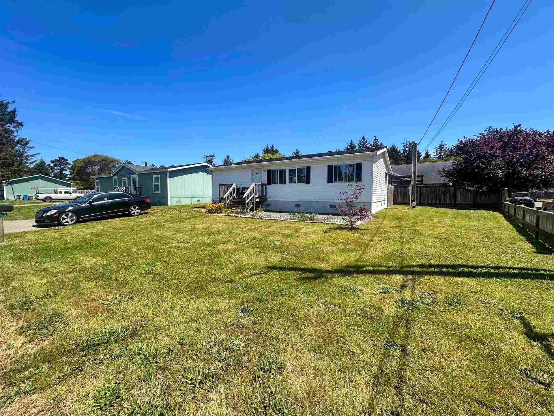 724/750 Butte Street, Crescent City, CA 95531