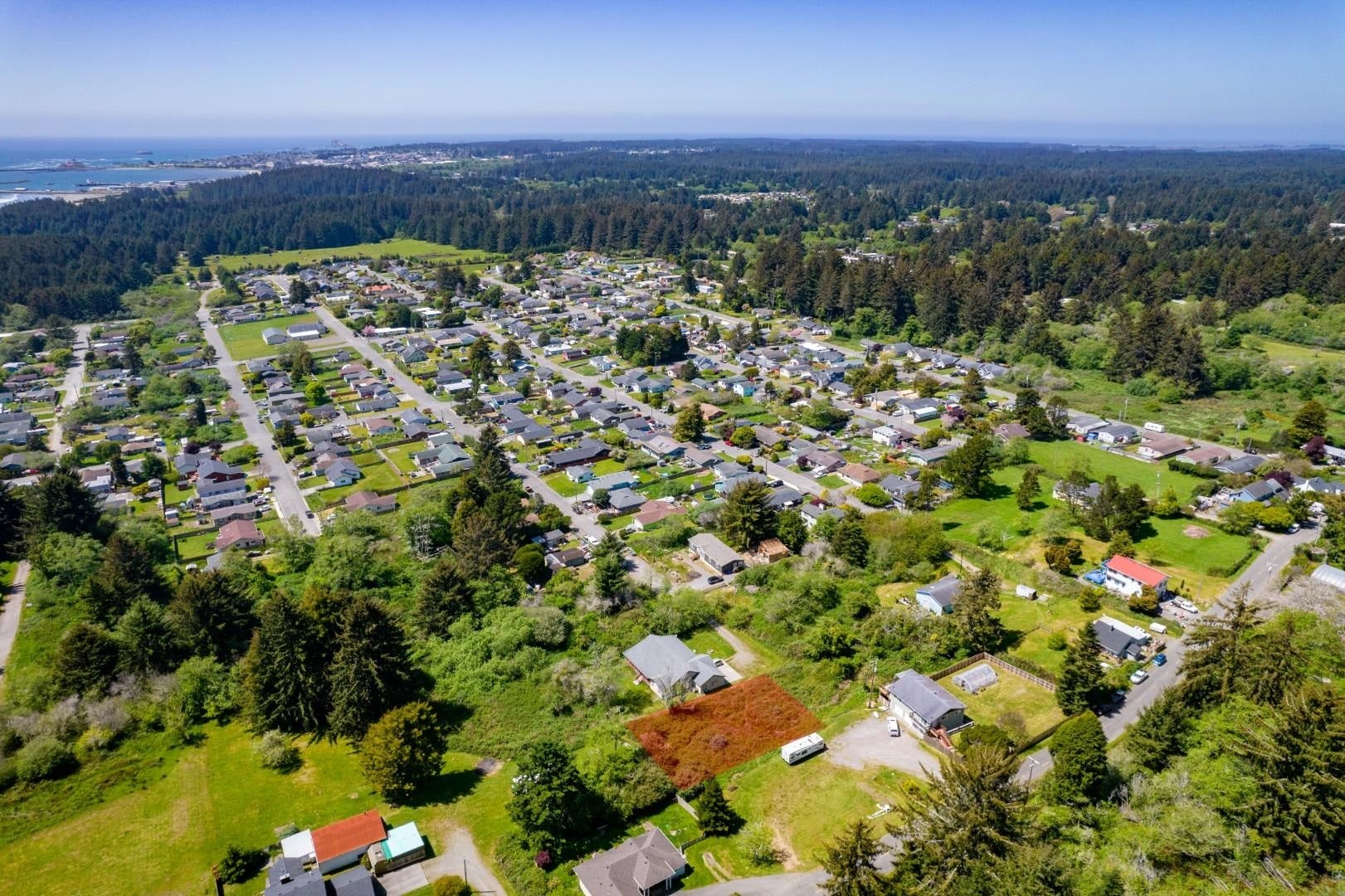 2795 Oliver, Crescent City, CA 95531