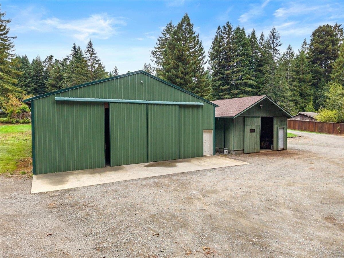 6251 Kings Valley Road, Crescent City, CA 95531