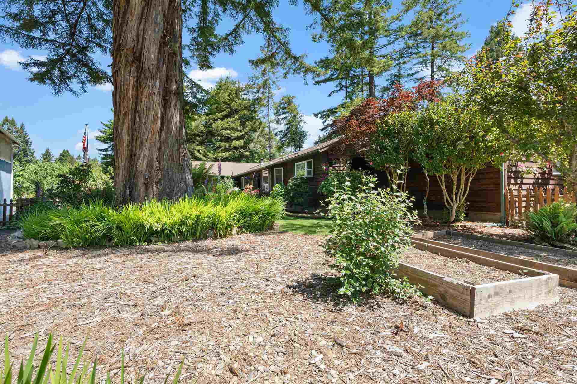 106 Hillside, Crescent City, CA 95531