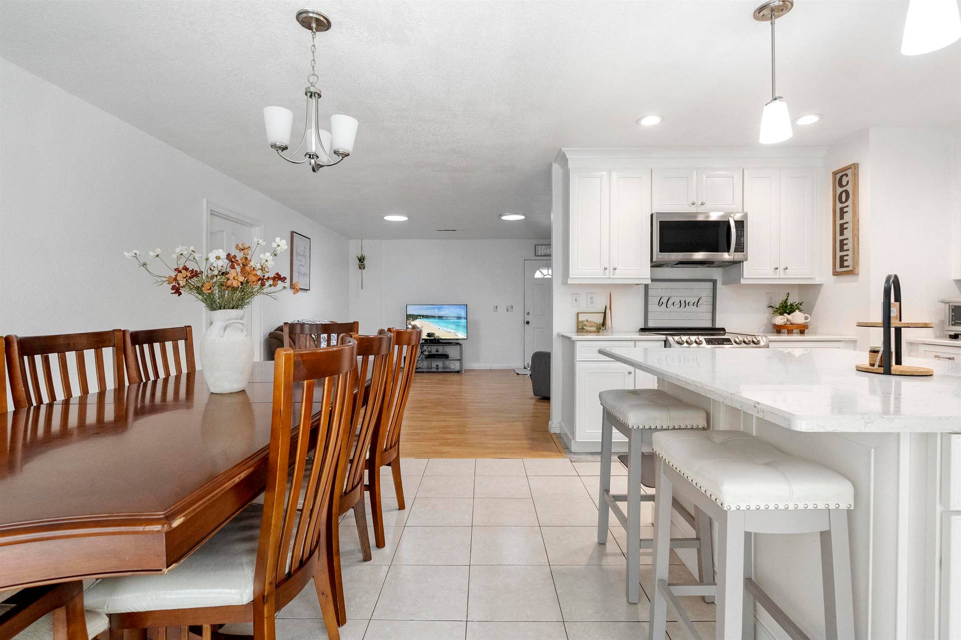 105 Mason Court, Crescent City, CA 95531-8813