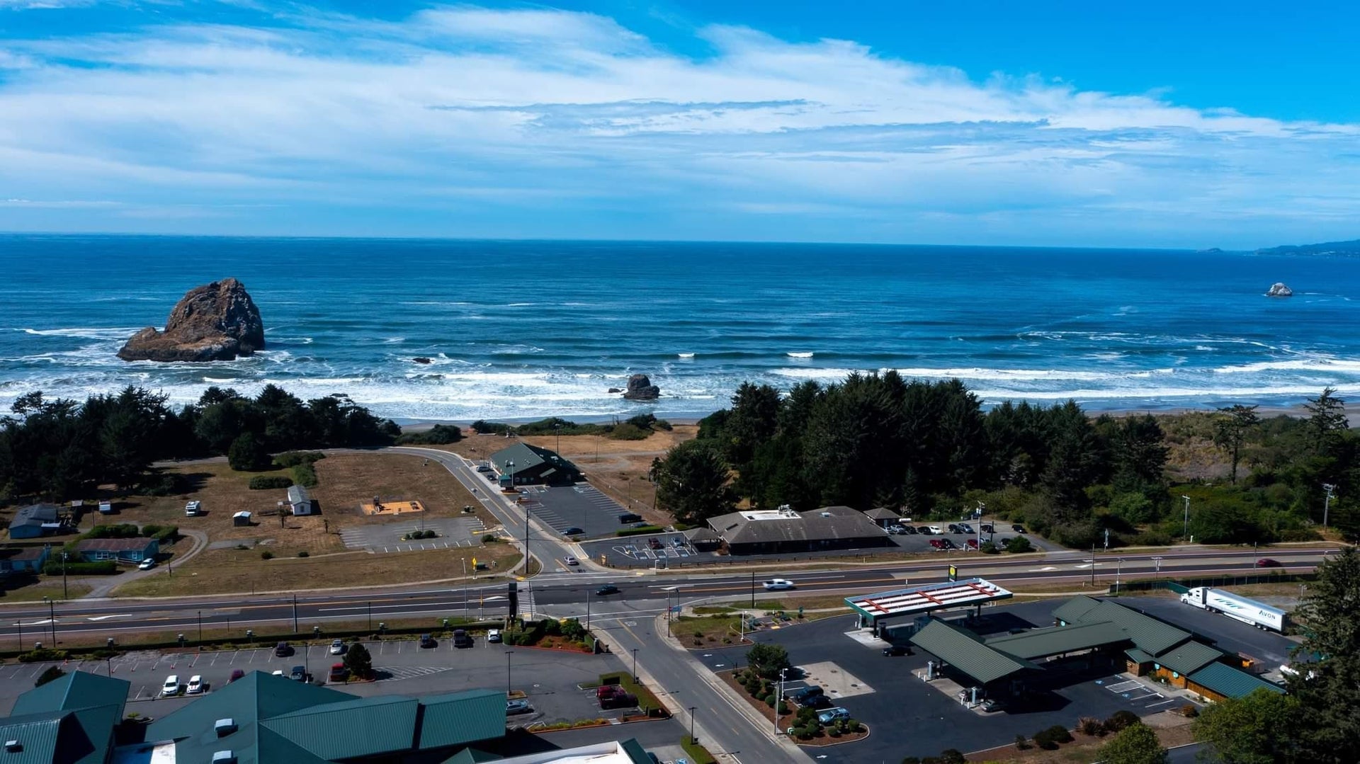 13195 OceanView Drive, Smith River, CA 95531