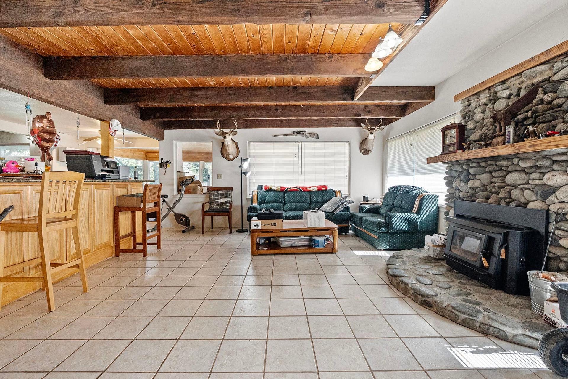 5401 South Bank Road, Crescent City, CA 95531-9595