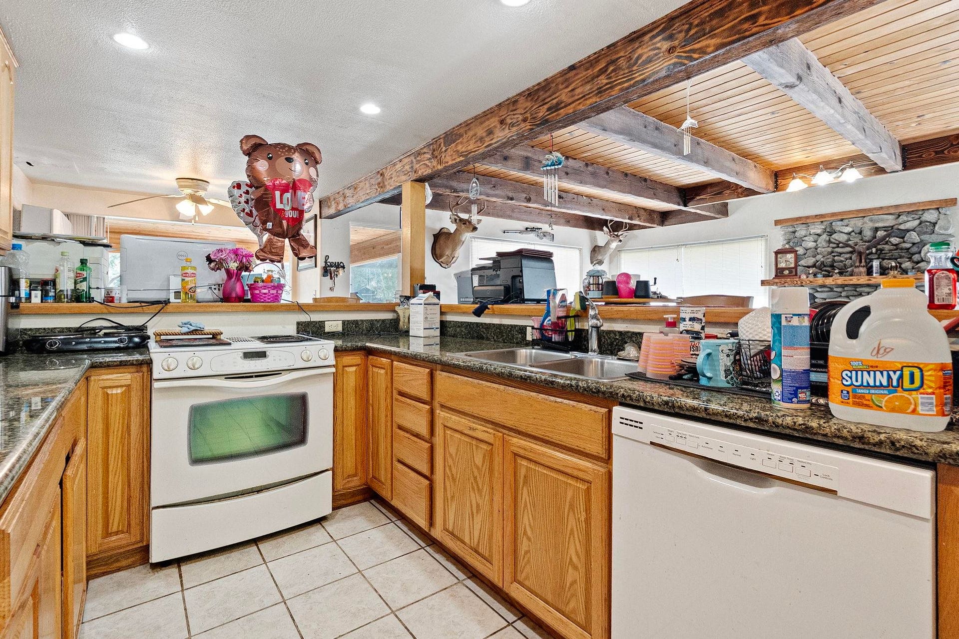5401 S Bank Road, Crescent City, CA 95531-9595
