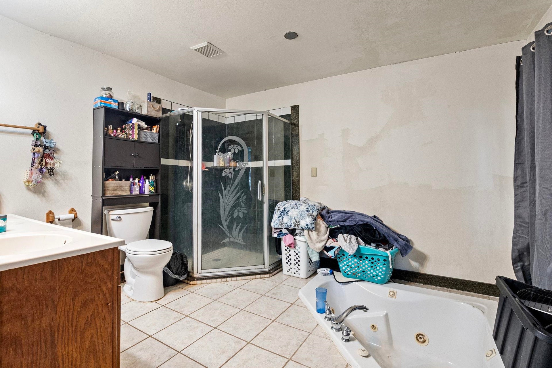 5401 S Bank Road, Crescent City, CA 95531-9595