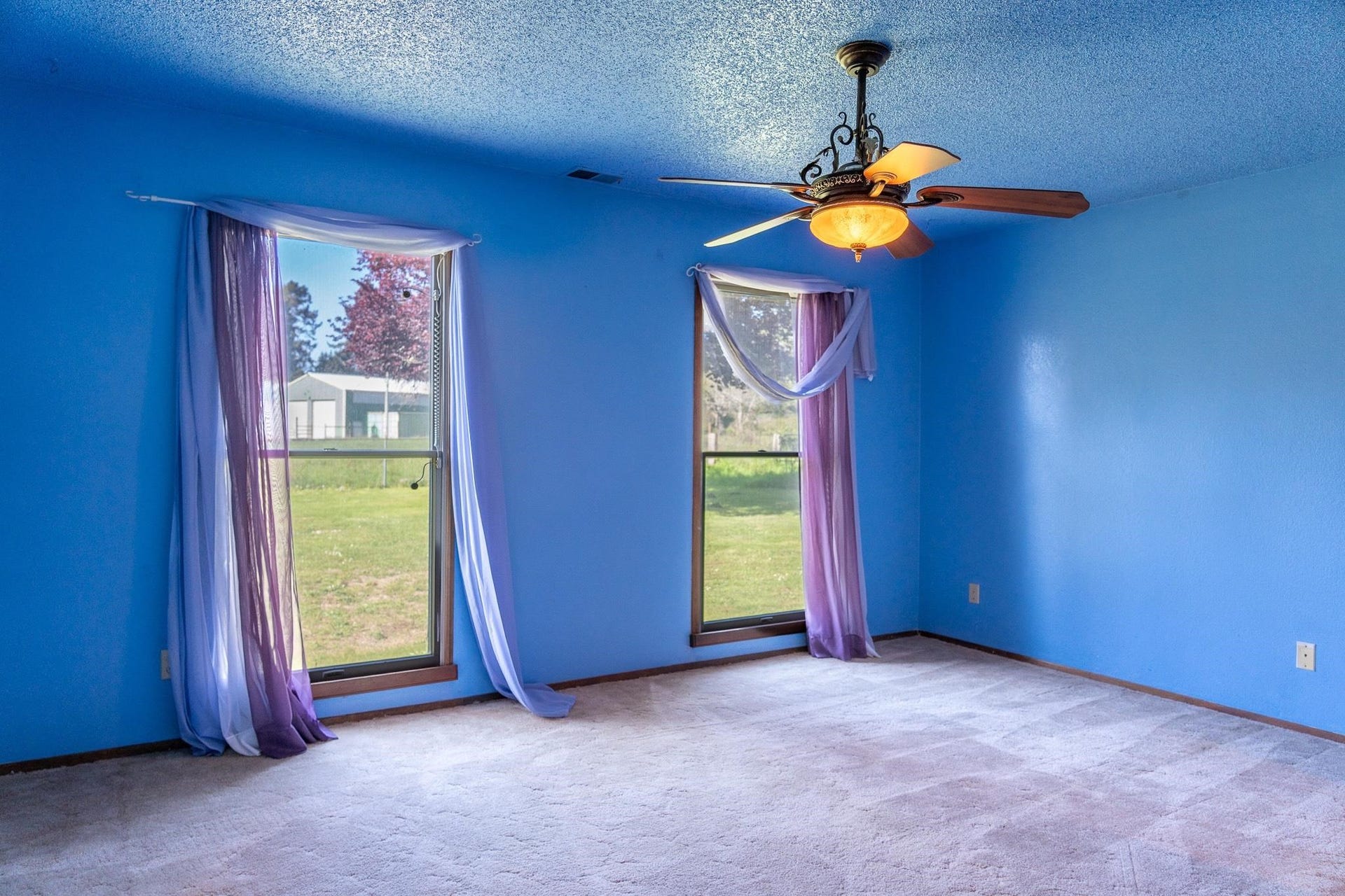 901 Ames Way, Crescent City, CA 95531