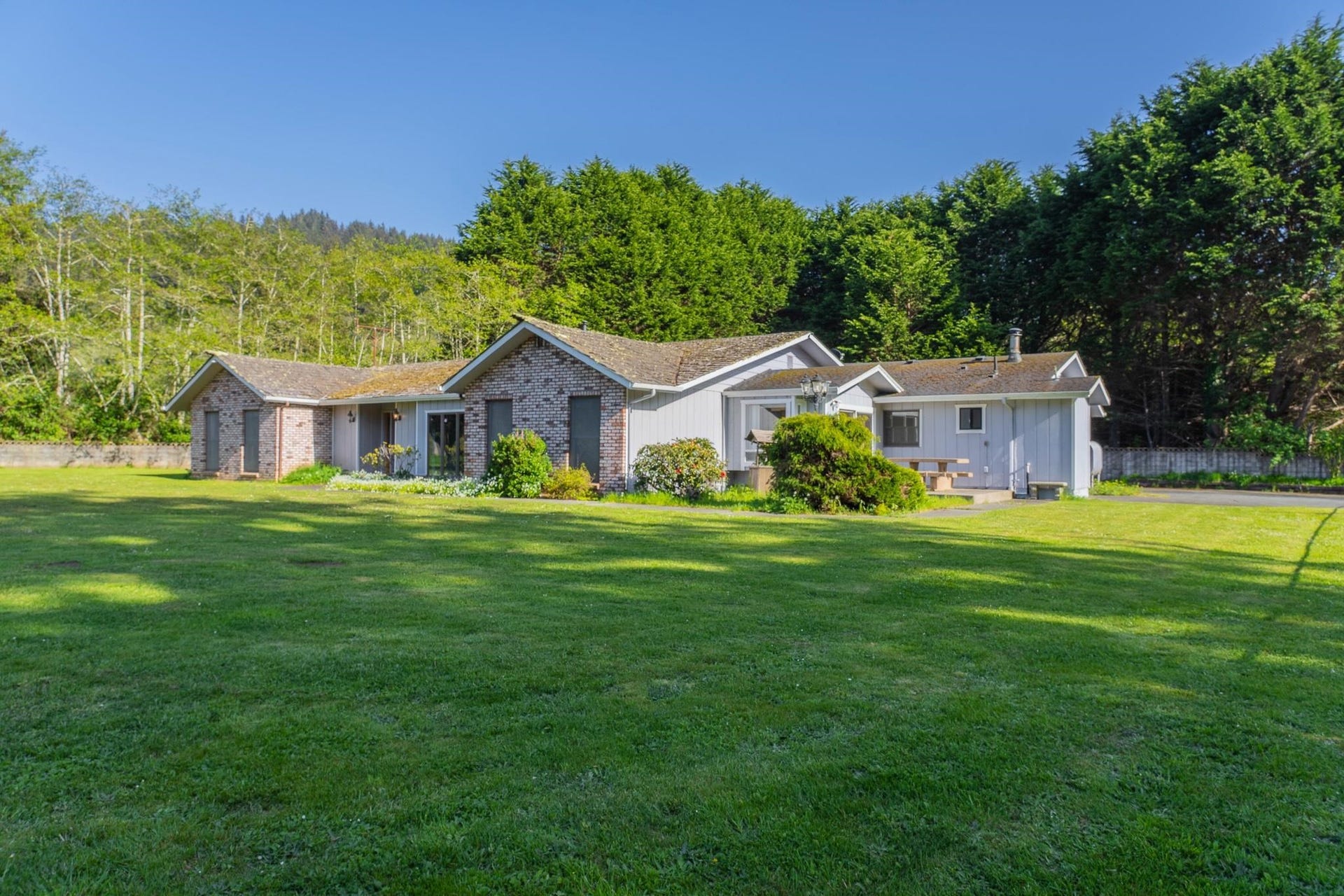 901 Ames Way, Crescent City, CA 95531