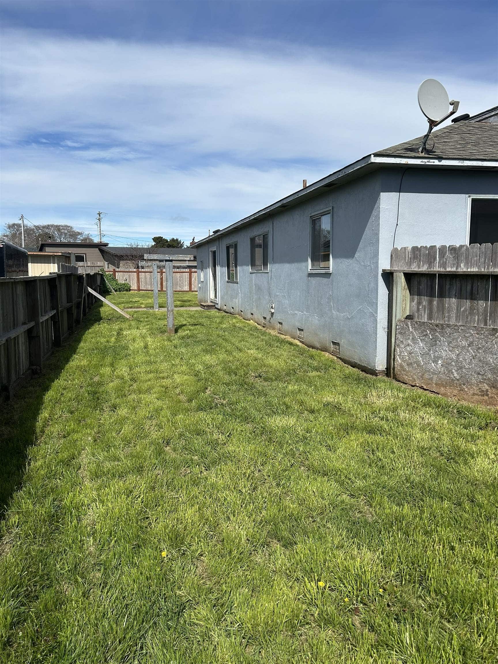 1214 Linnet Court, Crescent City, CA 95531