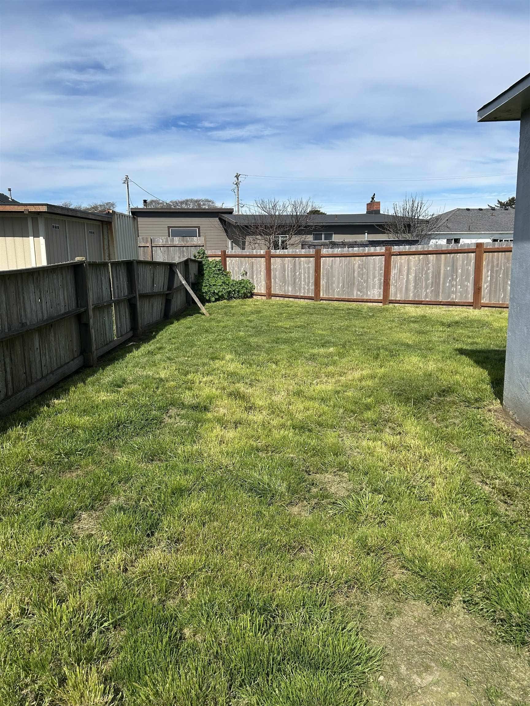 1214 Linnet Court, Crescent City, CA 95531