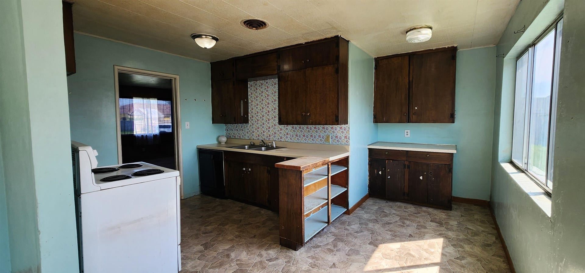 1214 Linnet Court, Crescent City, CA 95531
