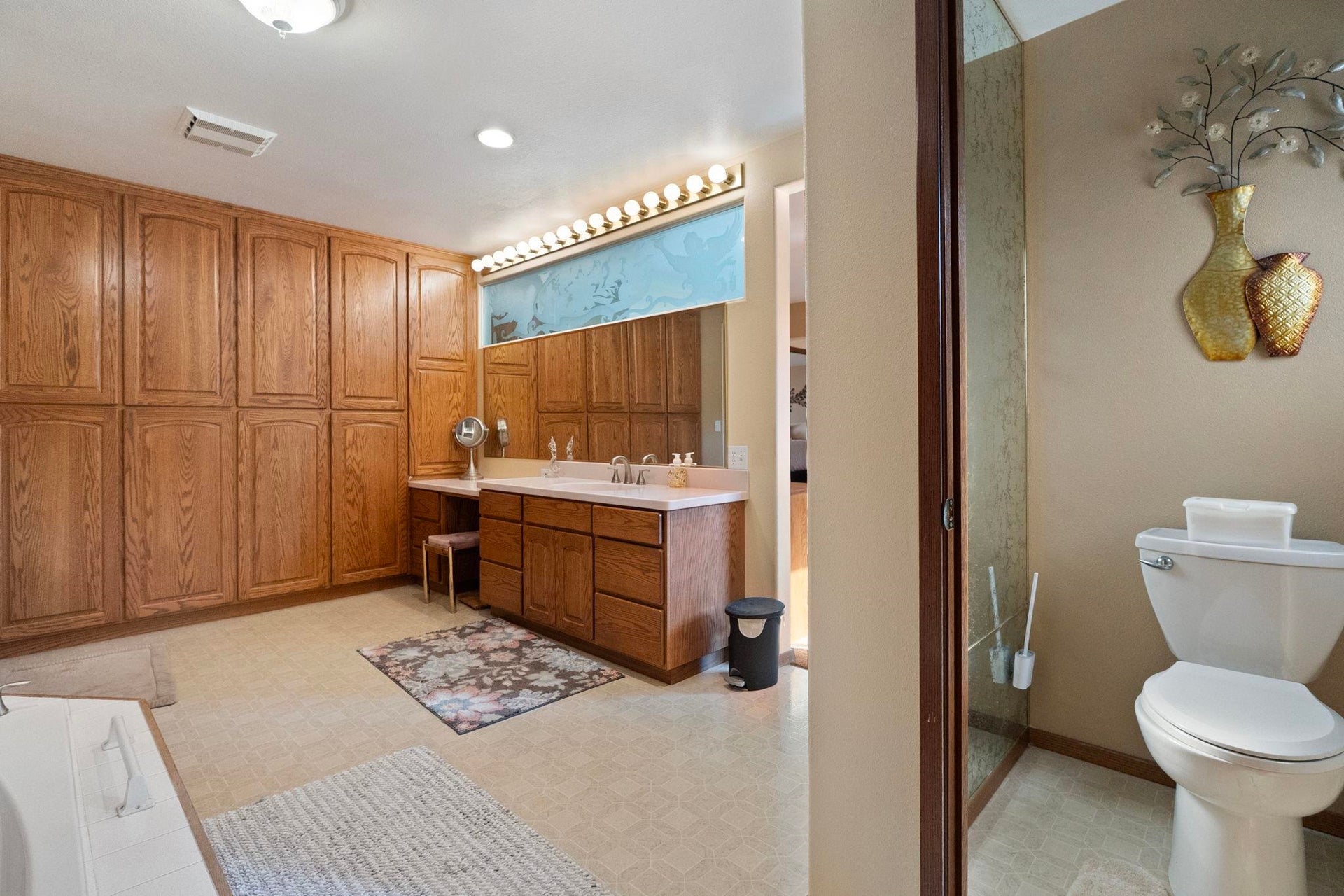 288 W 7th Street, Crescent City, CA 95531