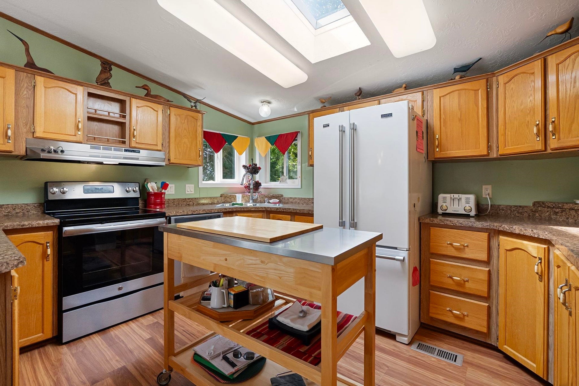 100 Skycrest Drive, Crescent City, CA 95531