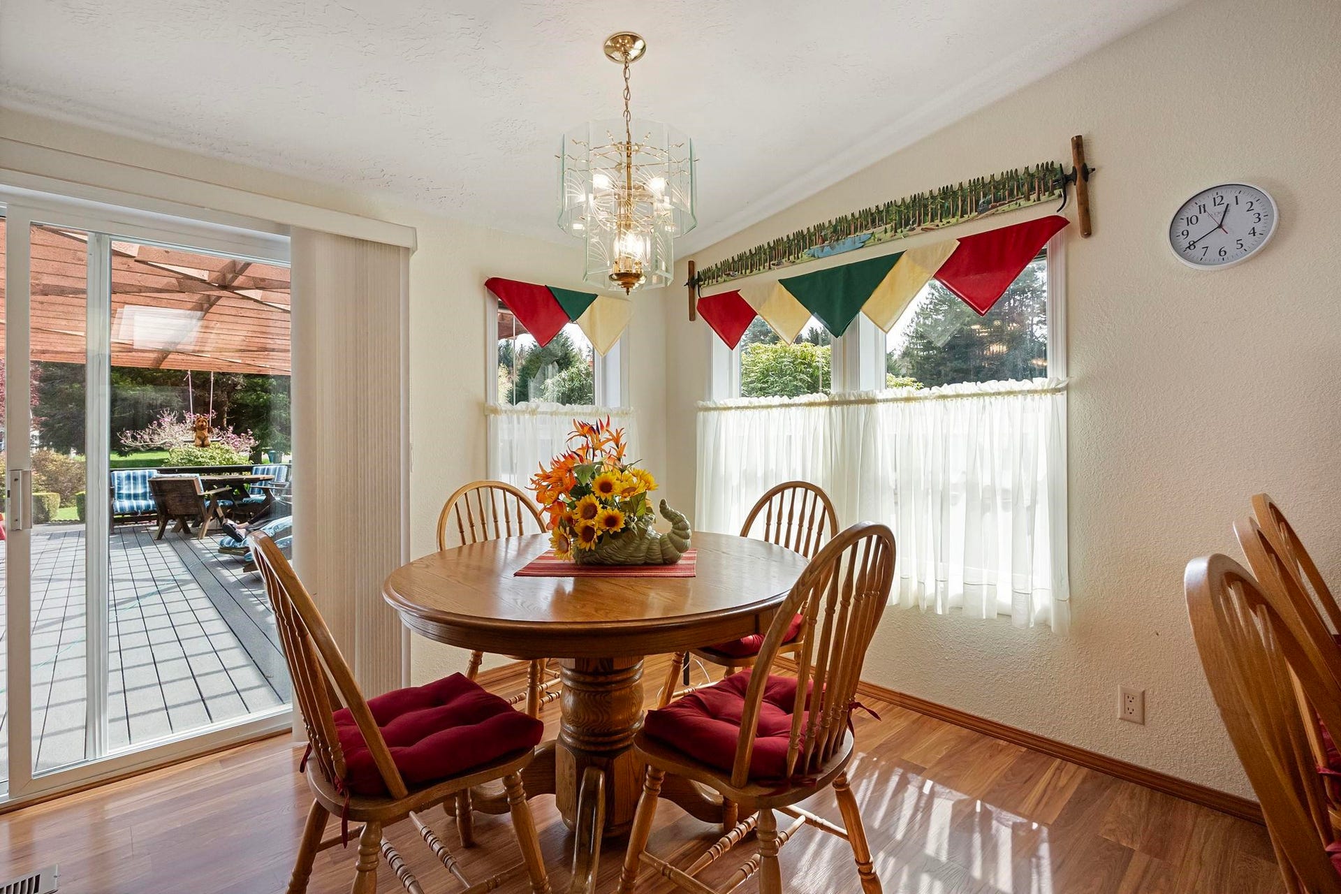 100 Skycrest Drive, Crescent City, CA 95531