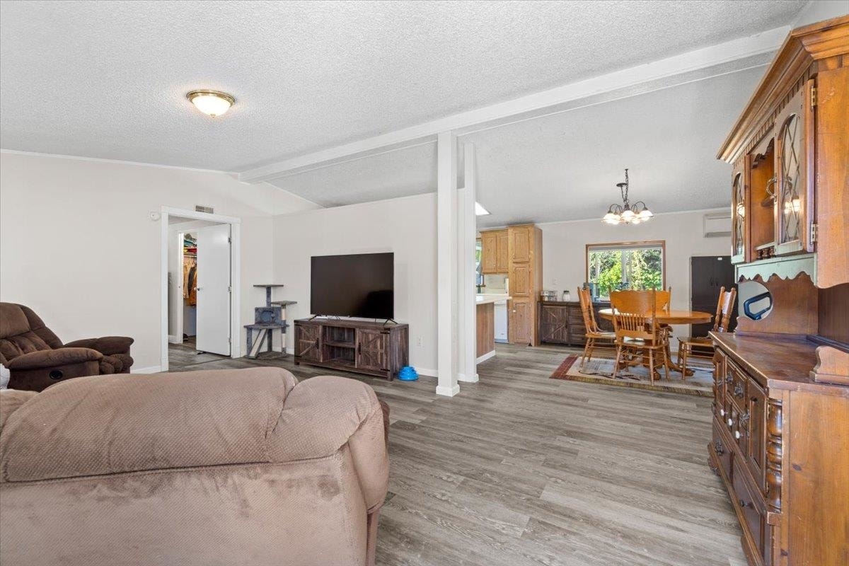 515 Humboldt Road, Crescent City, CA 95531