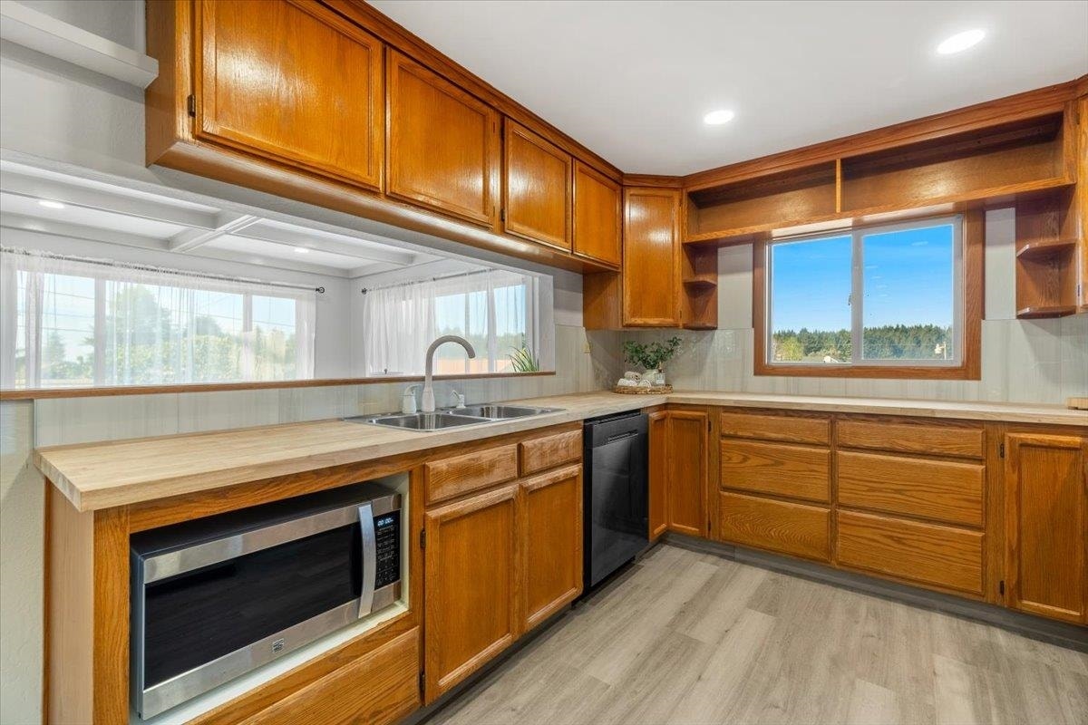 2422 Nickel Avenue, Crescent City, CA 95531