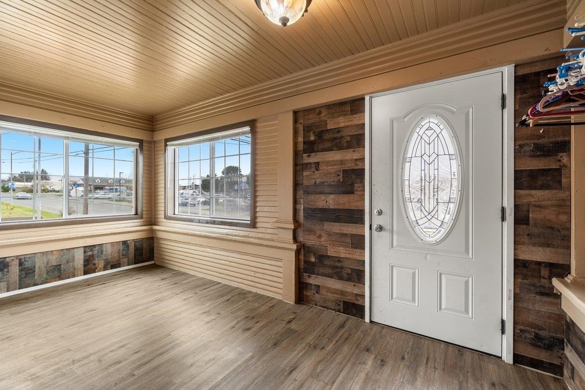 484 K Street, Crescent City, CA 95531