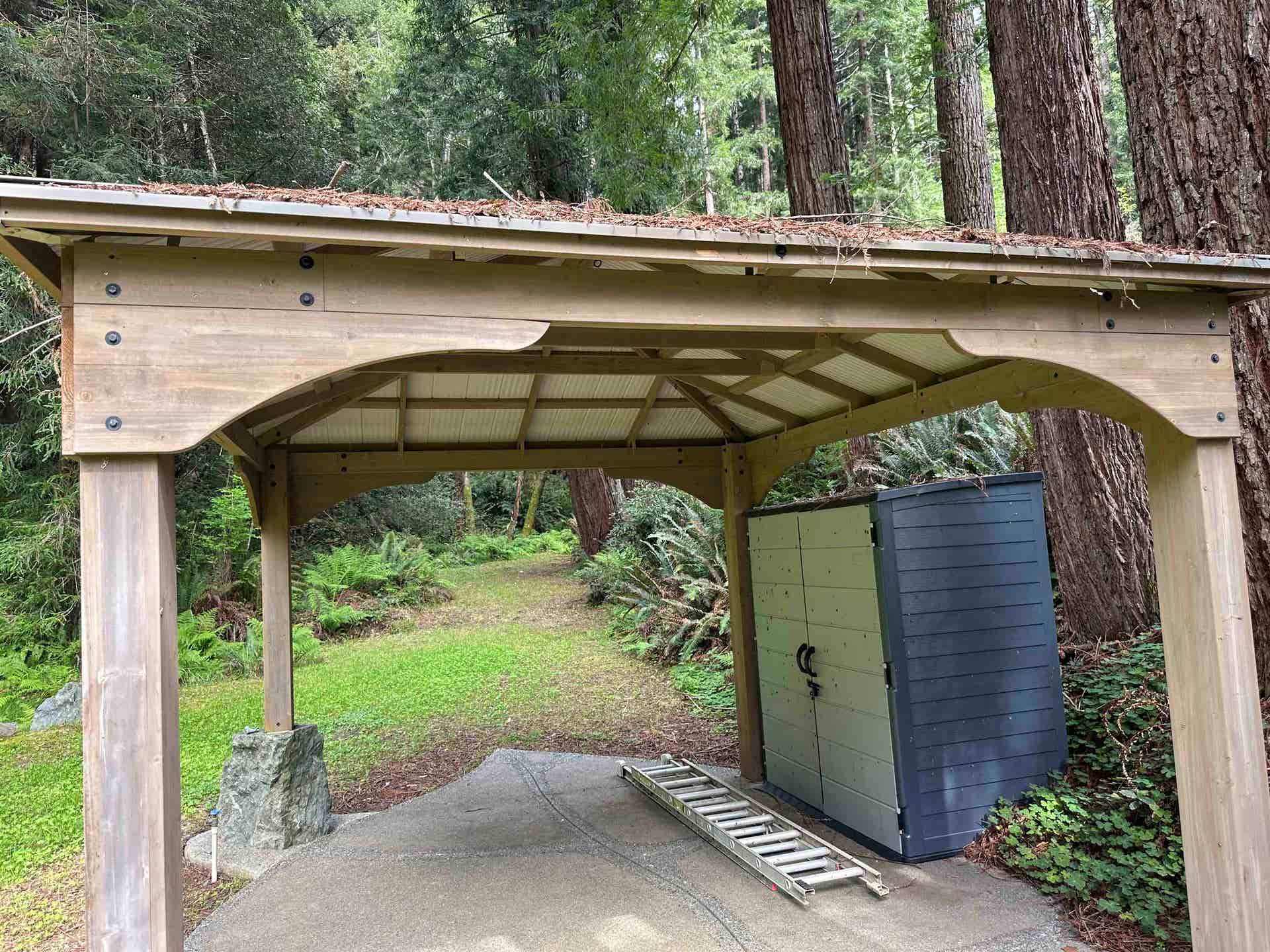 300 Bell Hole Loop, Crescent City, CA 95531
