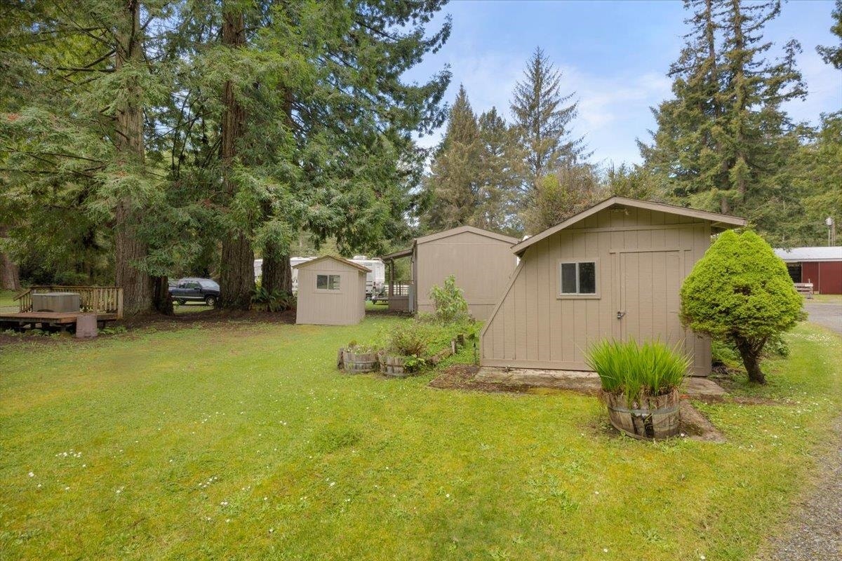 7001 N Highway 101, Crescent City, CA 95531