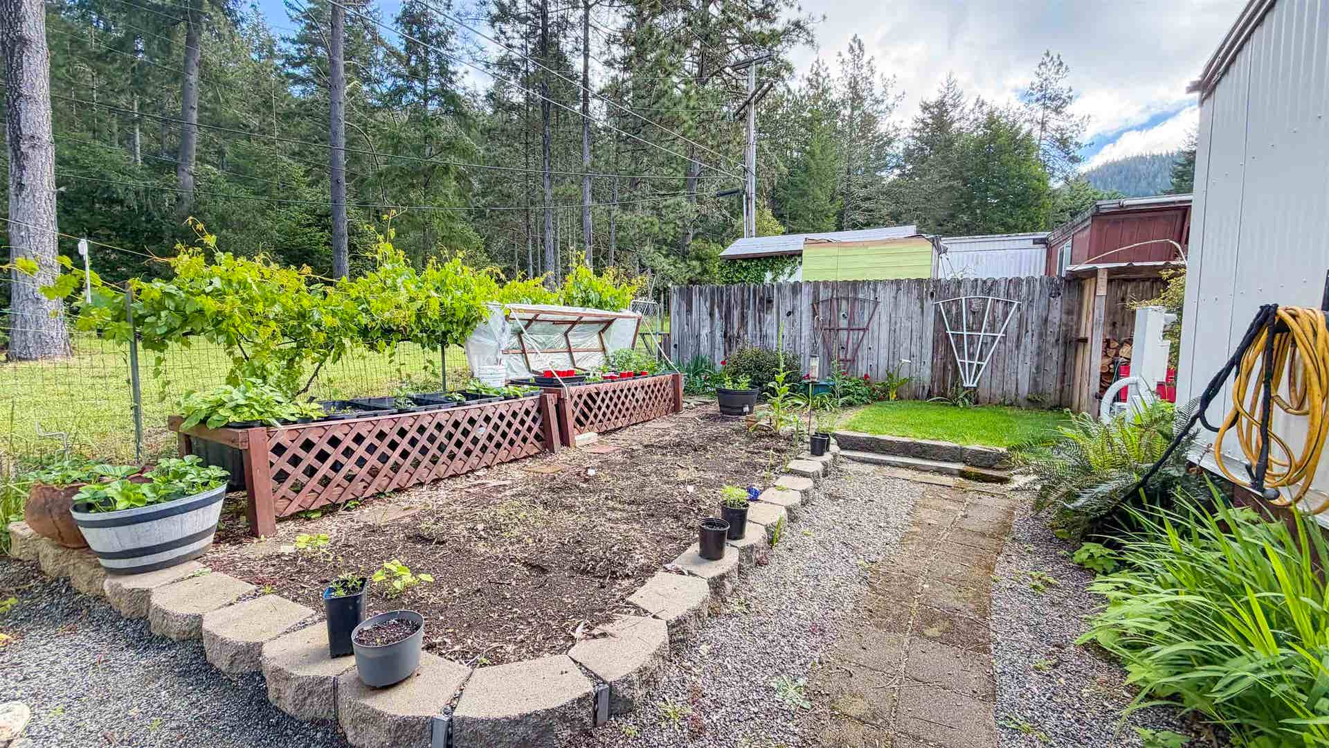 2510 US Hwy 199 #27, Crescent City, CA 95531