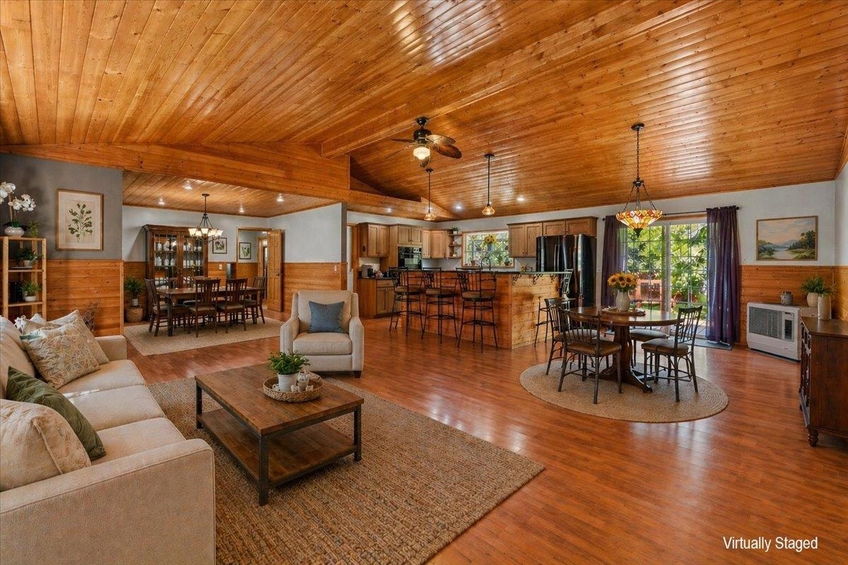 10220 US Hwy 199, Crescent City, CA 95543