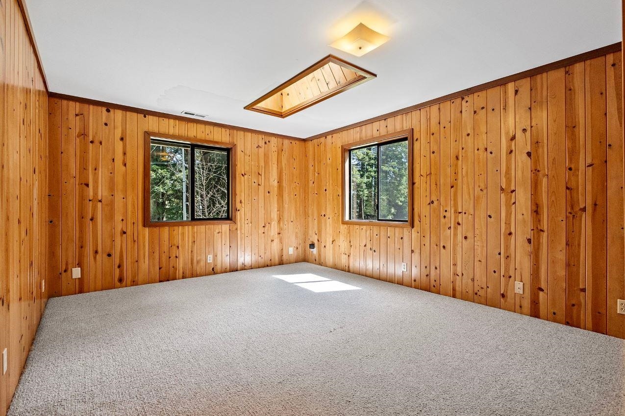 5630 South Bank Road, Crescent City, CA 95531