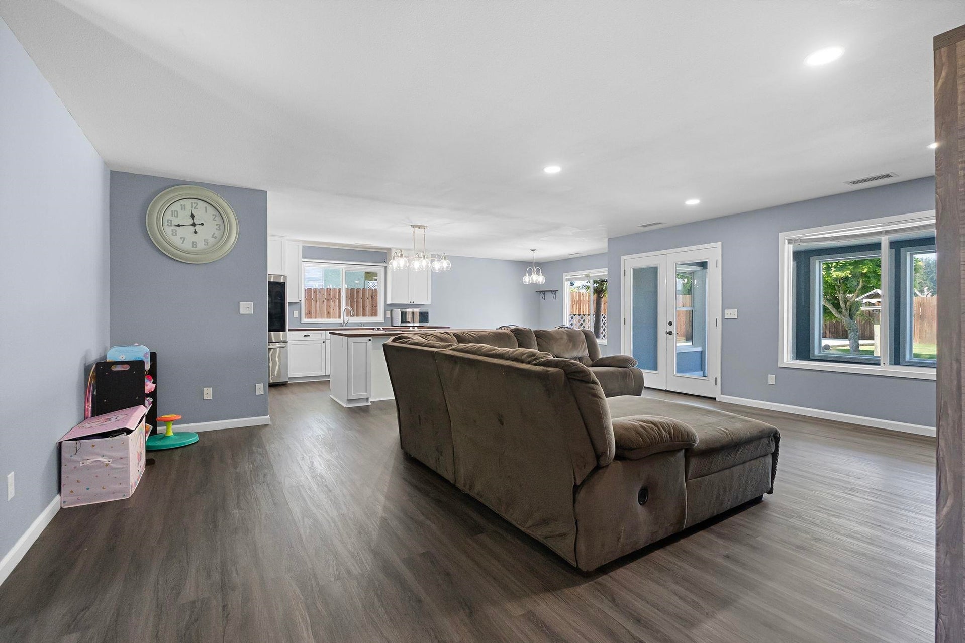 1674 El Monte Road, Crescent City, CA 95531-8813