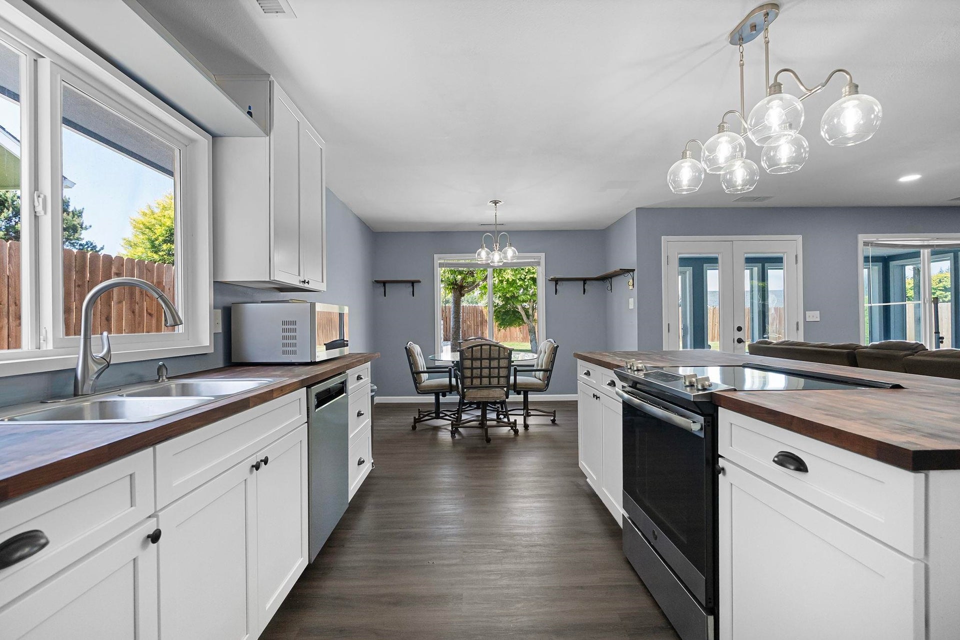 1674 El Monte Road, Crescent City, CA 95531-8813