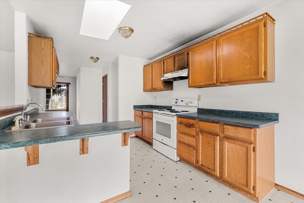 320 N Bradford Street, Smth River, CA 95567