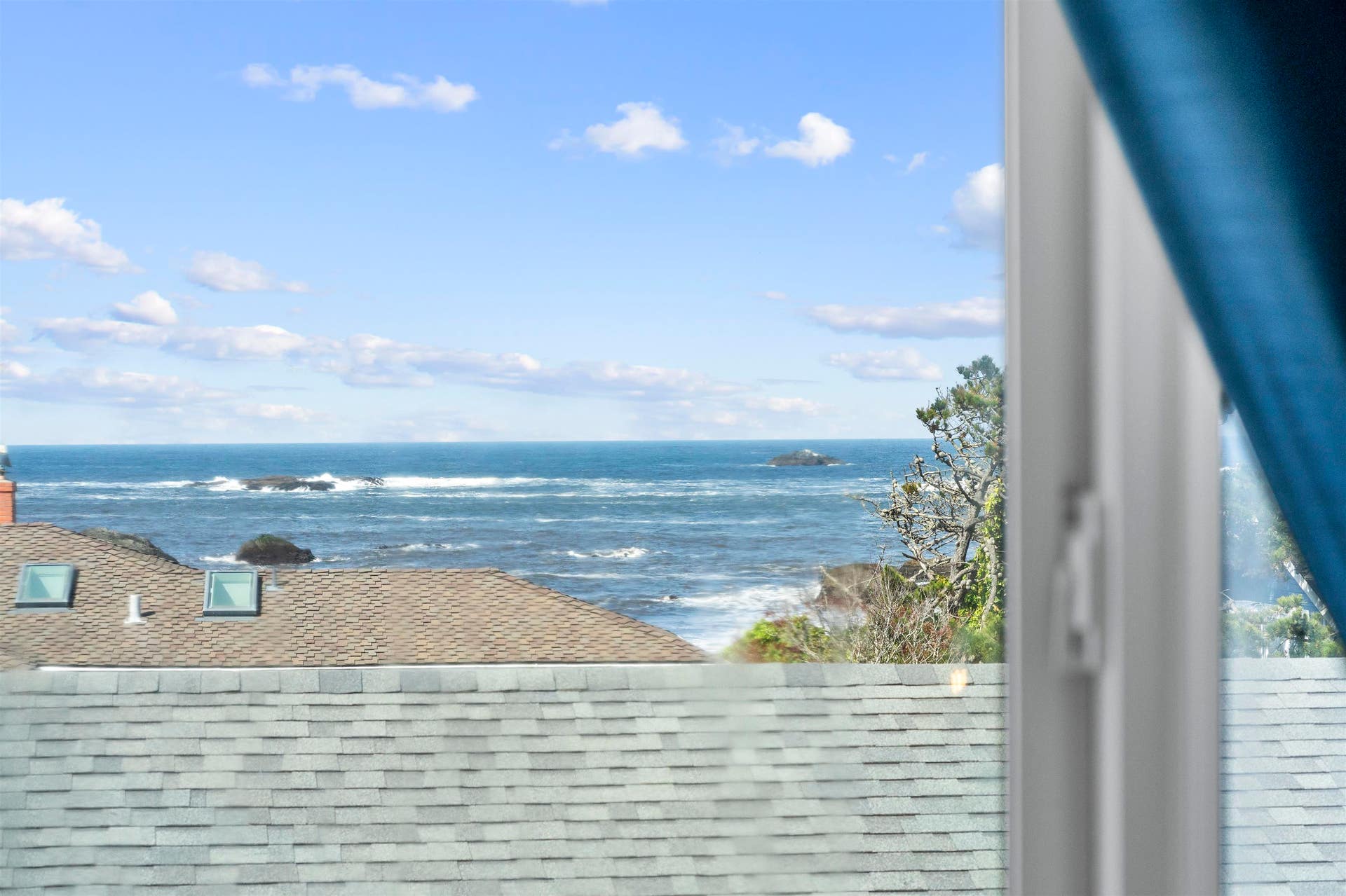 263 W 5th Street, Crescent City, CA 95531
