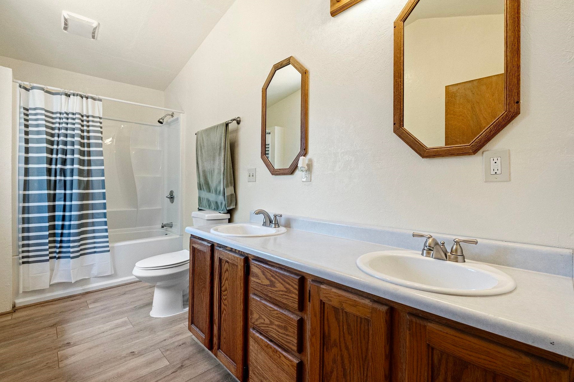 245 2nd Street, Smith River, CA 95567