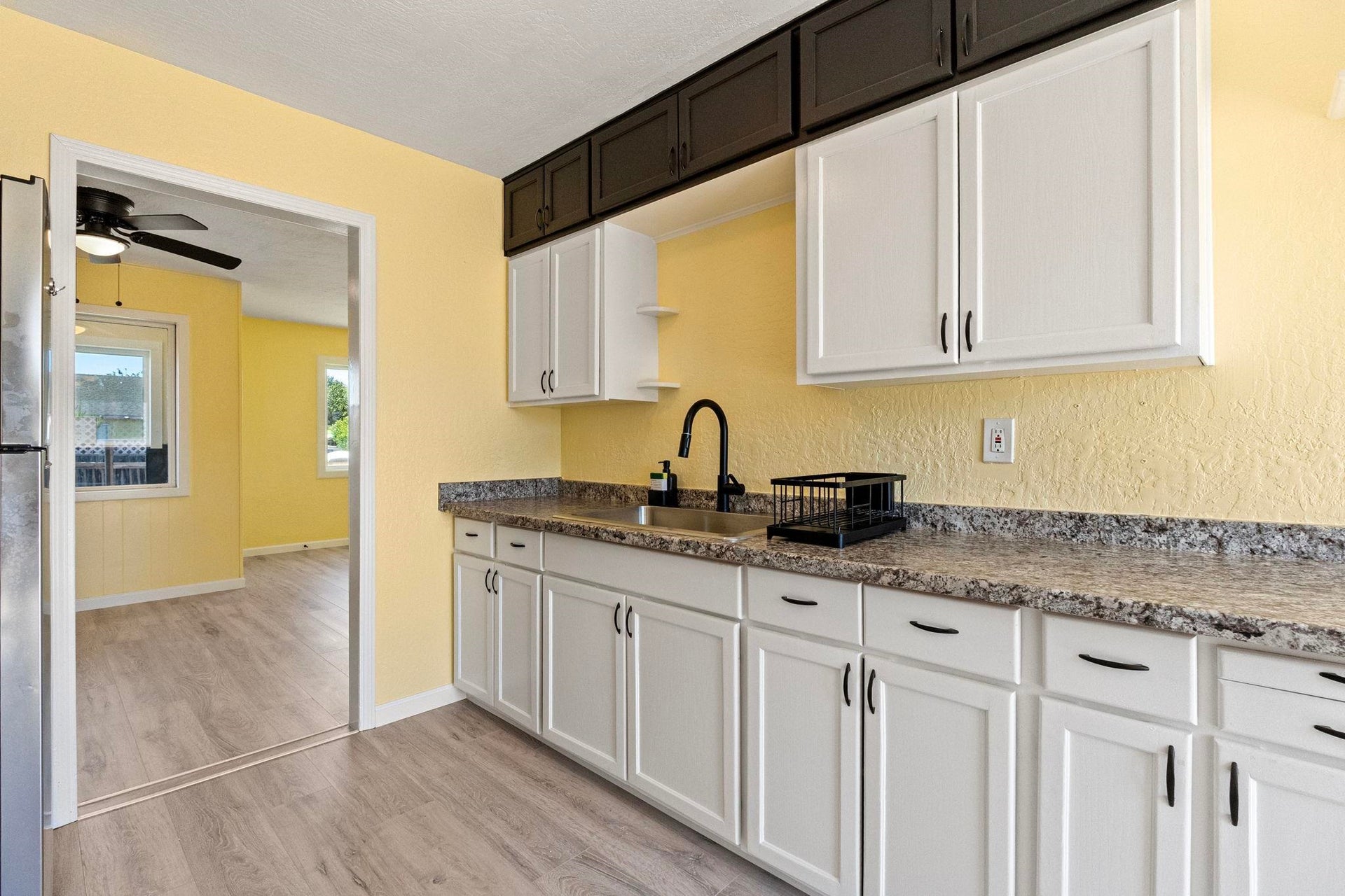 1343 Huntington Street, Crescent City, CA 95531-3325