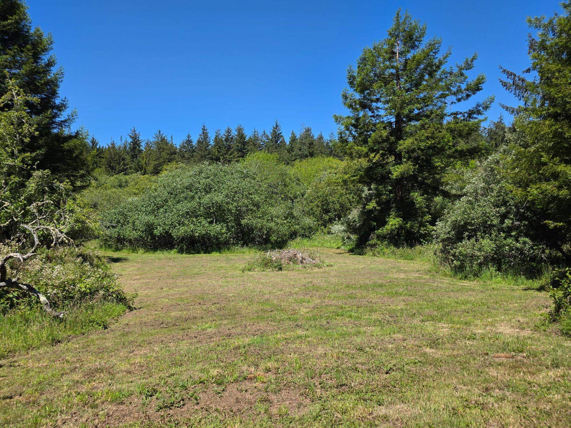 4950 Kings Valley Road, Crescent City, CA 95531