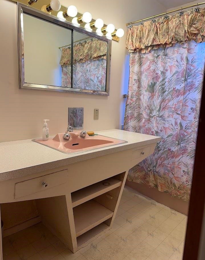 234 E Lauff Avenue, Crescent City, CA 95531