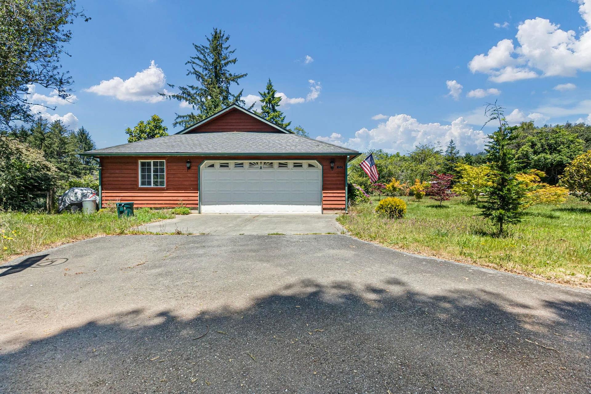 100 Schlack Lane, Crescent City, CA 95531