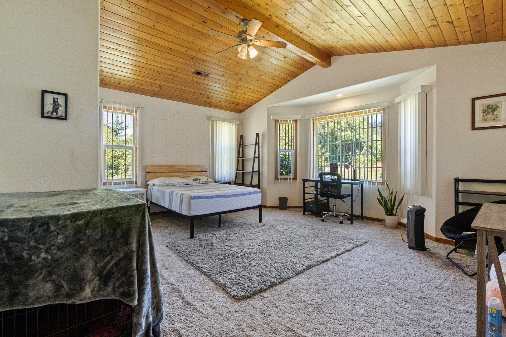 100 Schlack Lane, Crescent City, CA 95531